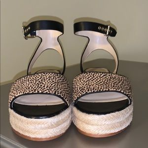 Platform sandals
